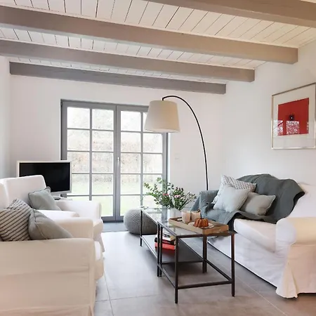 Kembser Kate - Ostholstein Kembser Kate - Meernaehe * Behrensdorf